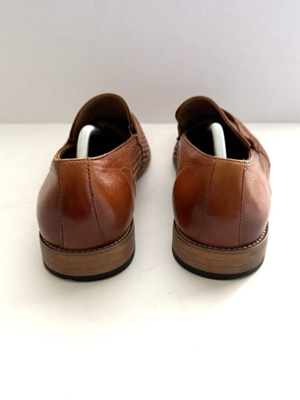 Stacy Adams Men's Belvan Slip-On Loafer 12M Tan Perforated Woven Leather - Picture 4 of 10